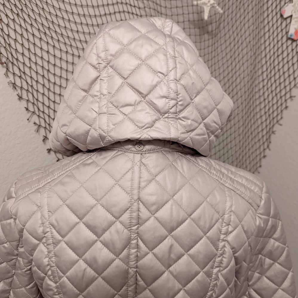 Via Spiga Women's Diamond Quilted Mid-Length Winter Jacket with Attached Hood - Picture 6 of 11